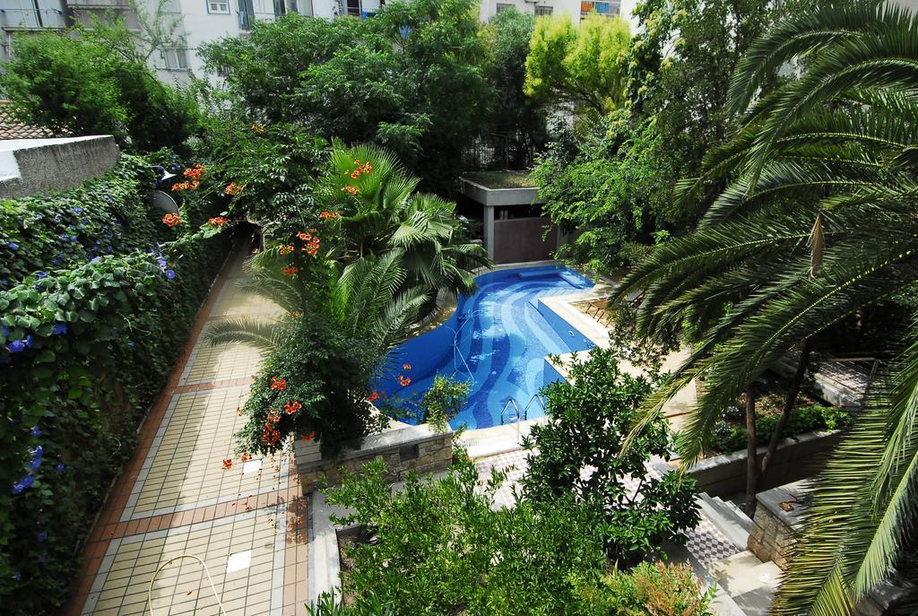 Central Athens Period House With Pool Villa Eksteriør billede